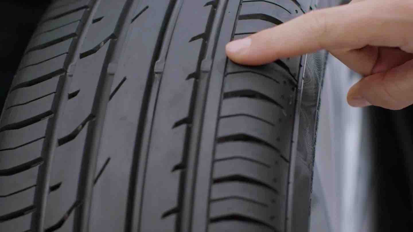 Comment vérifier l'usure de ses pneus
